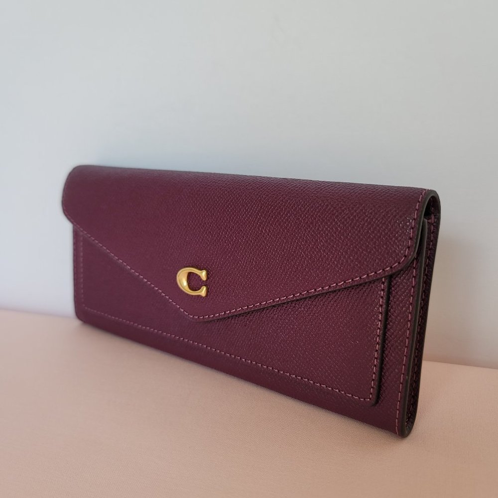 COACH Wyn Envelope Crossgrain Leather Large Wallet –Deep Berry⭐ - Picture 5 of 16